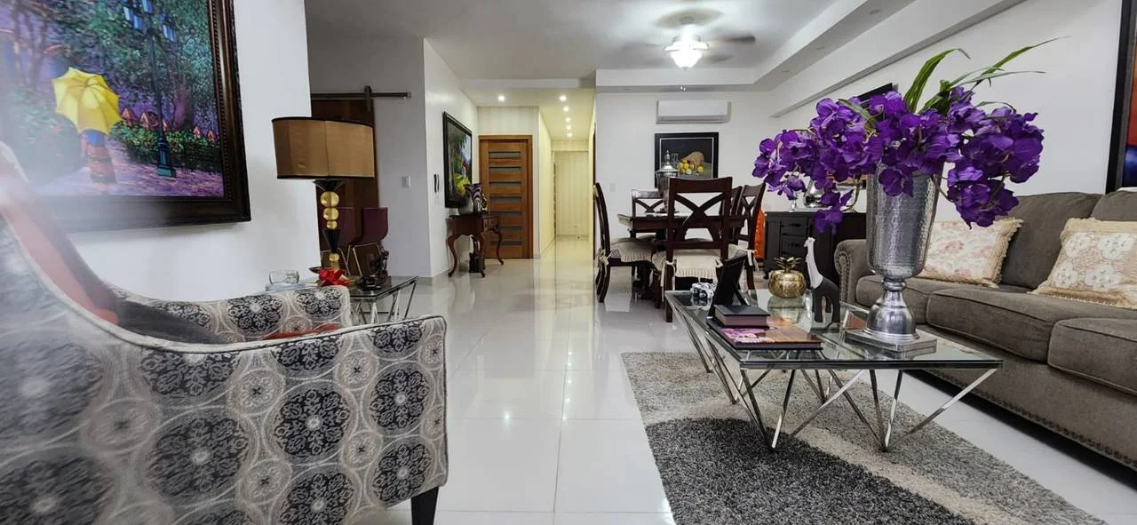 Apartamento con terraza en segundo nivel en el sector El Millón, Distrito Nacional - 4