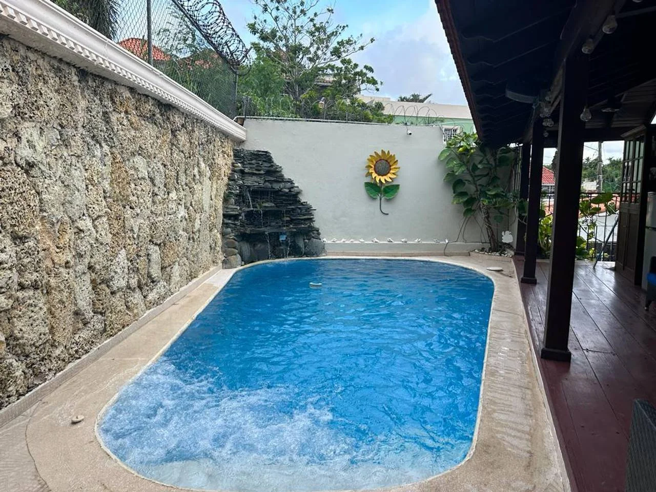 Casa en venta sector de Arroyo Hondo con 530 metros cuadrados y piscina - 3