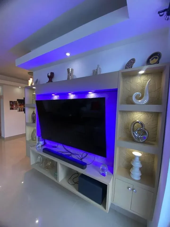 Apartamento en venta — Vista Hermosa, Santo Domingo Este (3 hab.) - 2