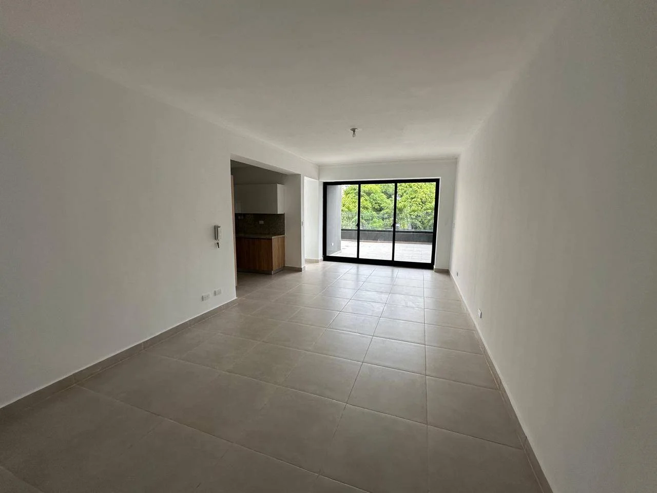 Apartamento con terraza a estrenar de 2 habitaciones en el Mirador Sur, Distrito Nacional - 1