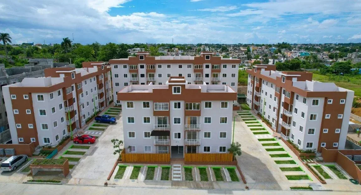 Venta: apartamento en La Victoria, Santo Domingo Norte - 2