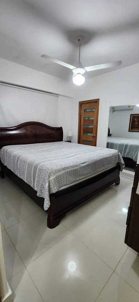 Apartamento con terraza en segundo nivel en el sector El Millón, Distrito Nacional - 5