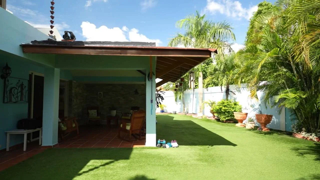 Casa en Arroyo Hondo en venta con piscina y paneles solares 13