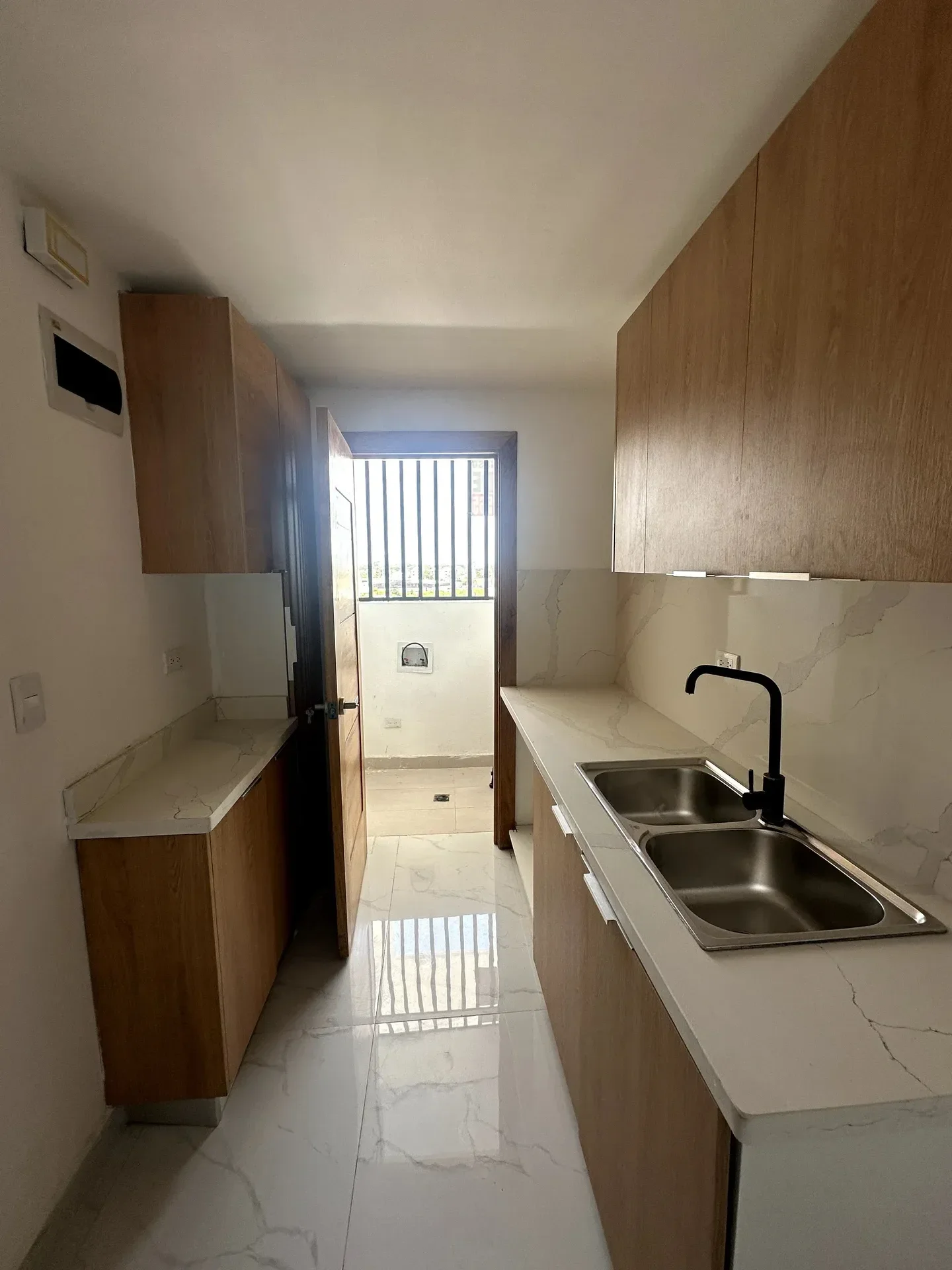 Apartamento en venta — Los Frailes, Santo Domingo Este (2 hab.) - 2