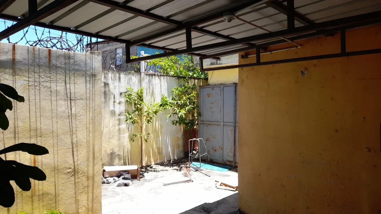 Propiedad en venta — Ensanche Luperon, Distrito Nacional - 1