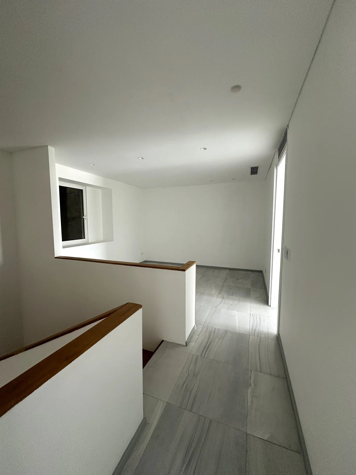 Apartamento en venta sector Evaristo Morales - 6to piso en torre segura y con vista despejada - 4