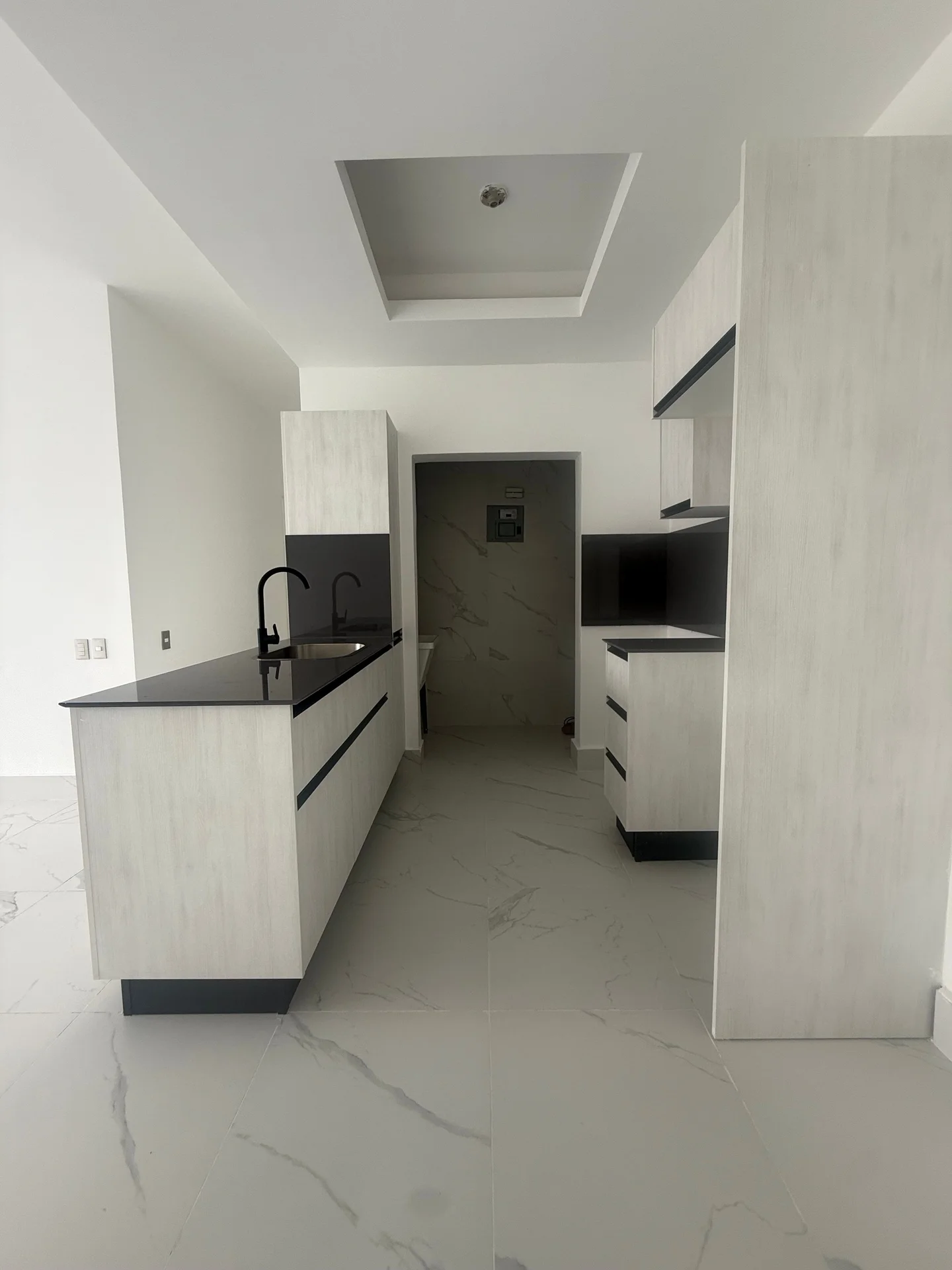 Apartamento en alquiler — Evaristo Morales, Distrito Nacional (2 hab.) - 3