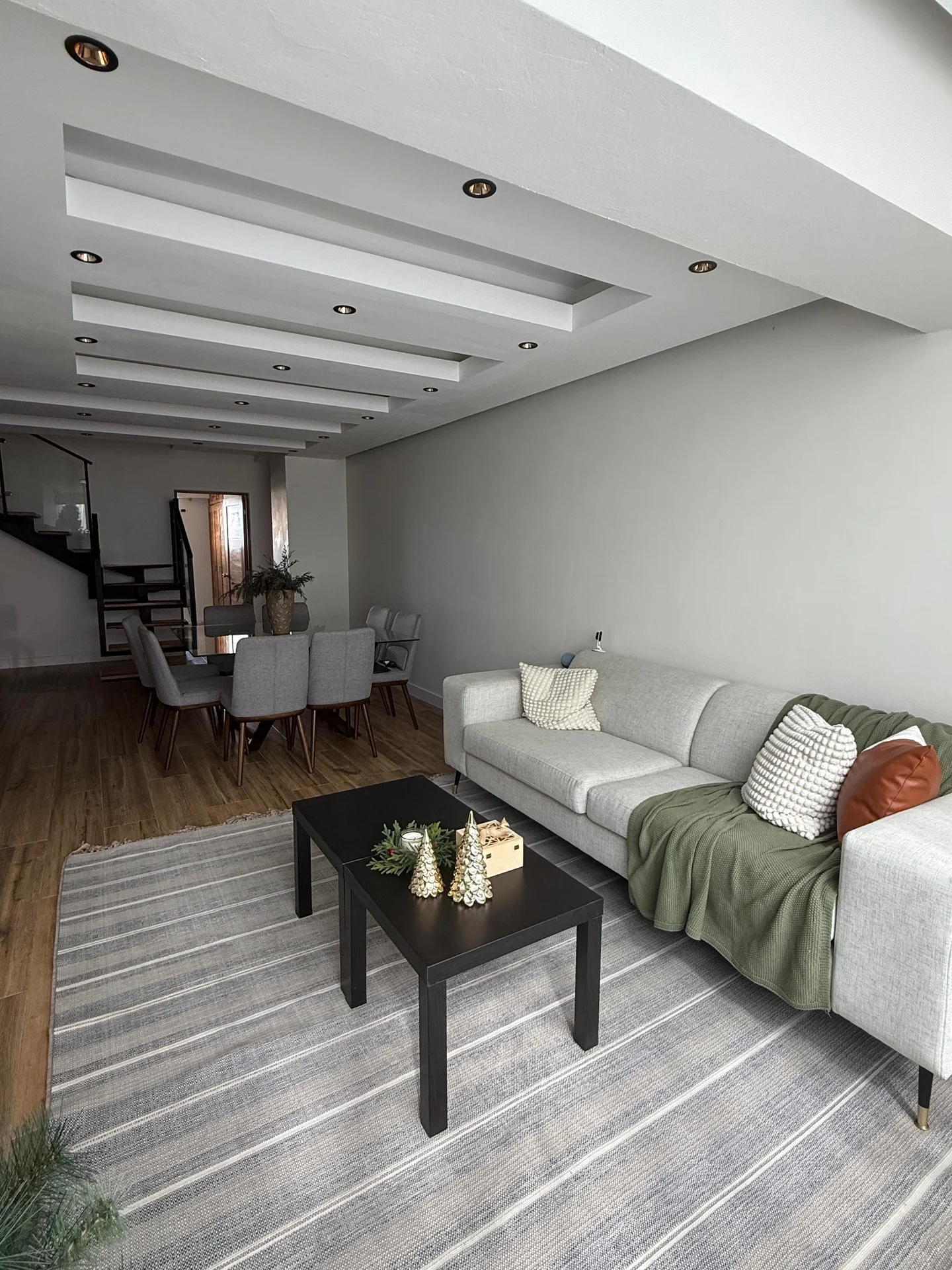 Hermoso Penthouse en Venta - Villa Marina - 2