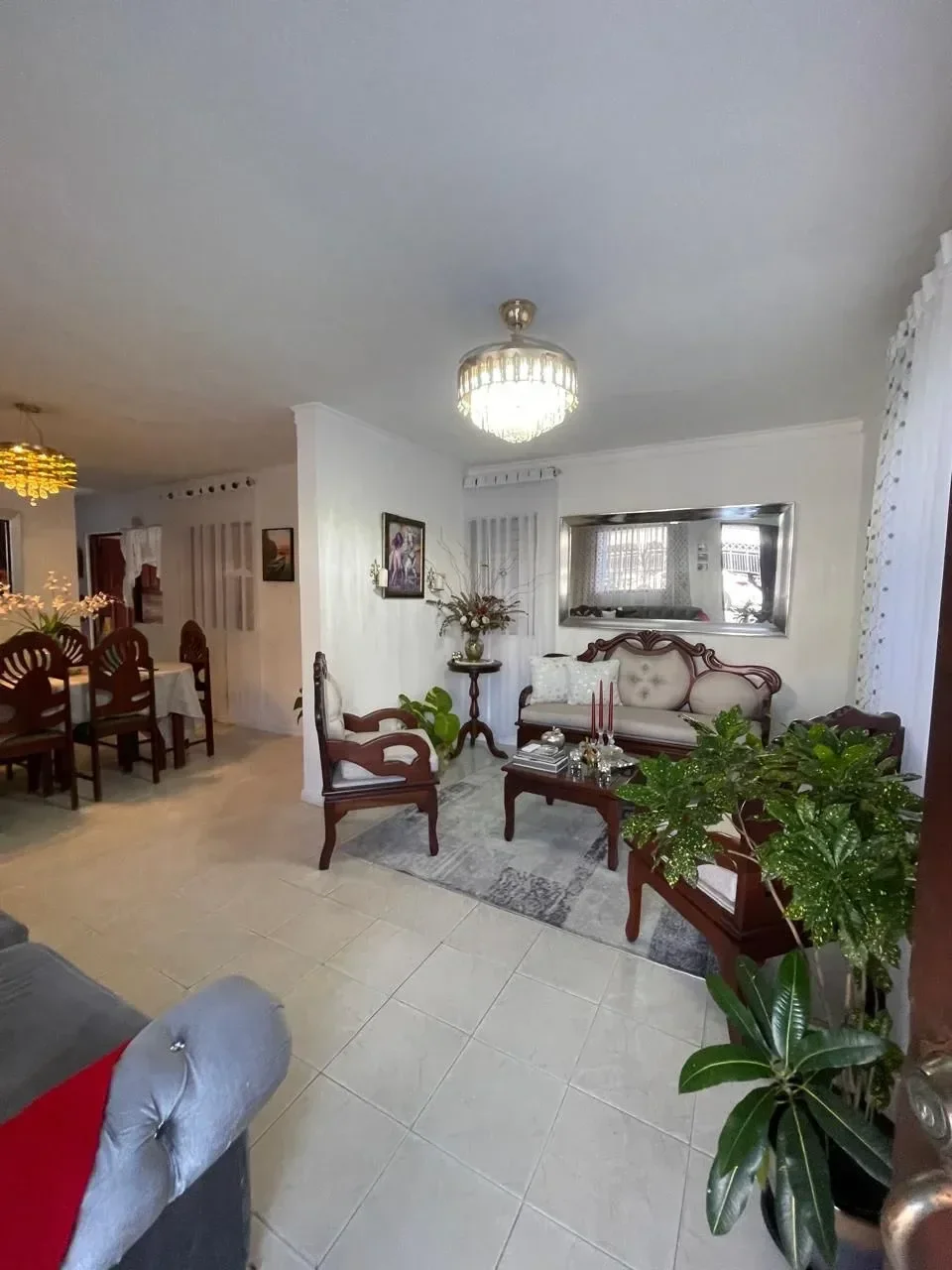 Casa en venta — Santo Domingo Este (3 hab.) - 2