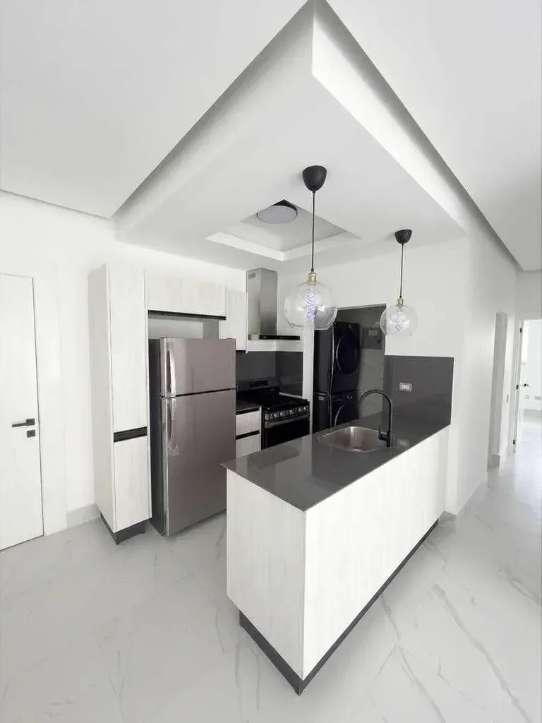 Alquiler: apartamento en Evaristo Morales, Distrito Nacional