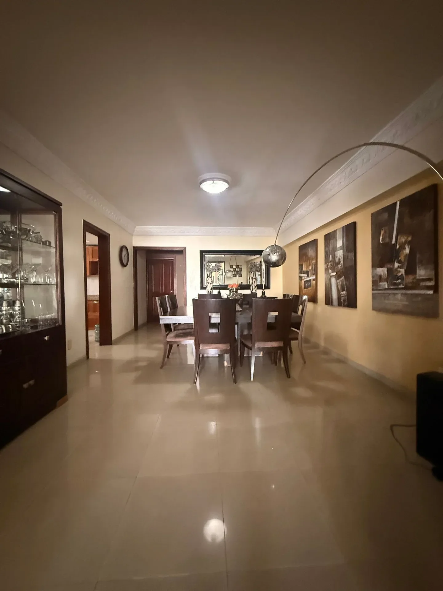 Apartamento en venta — Evaristo Morales, Distrito Nacional (3 hab.) - 4