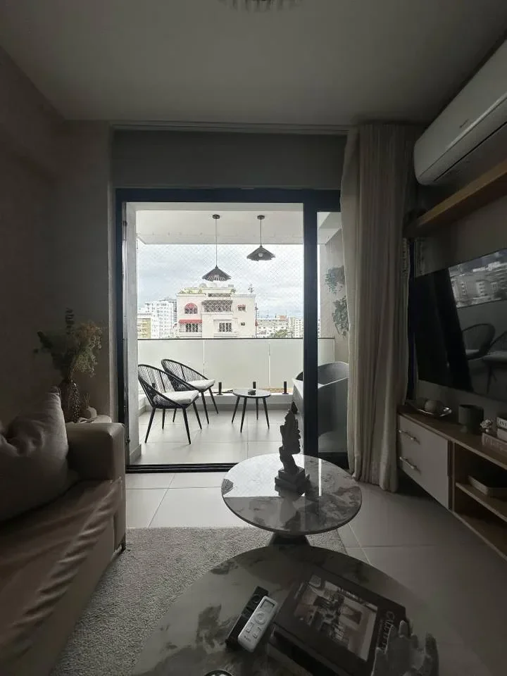 Apartamento en alquiler — Evaristo Morales, Distrito Nacional (1 hab.) - 2