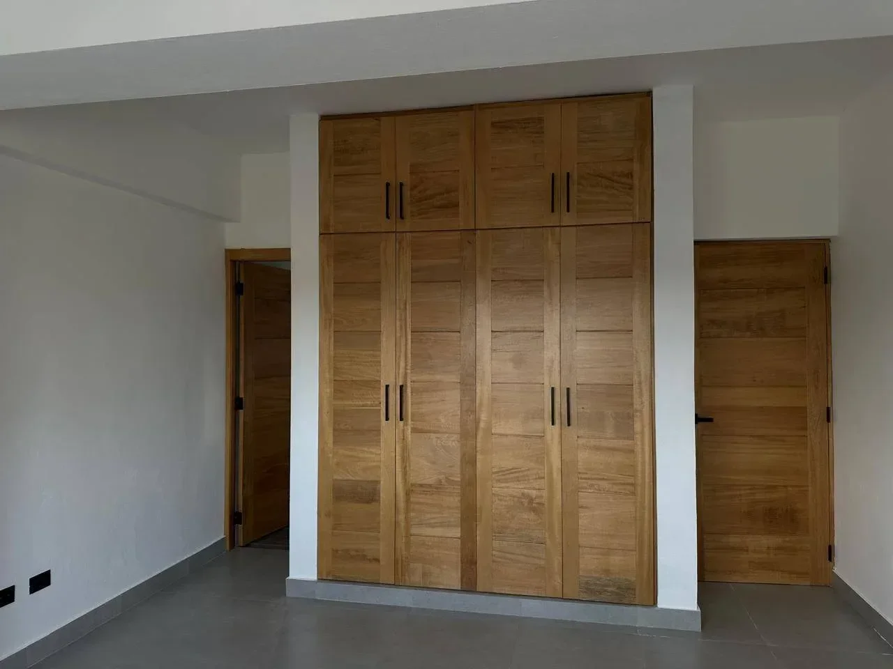 Apartamento en venta — La Castellana, Santo Domingo D.N. (1 hab.) - 4