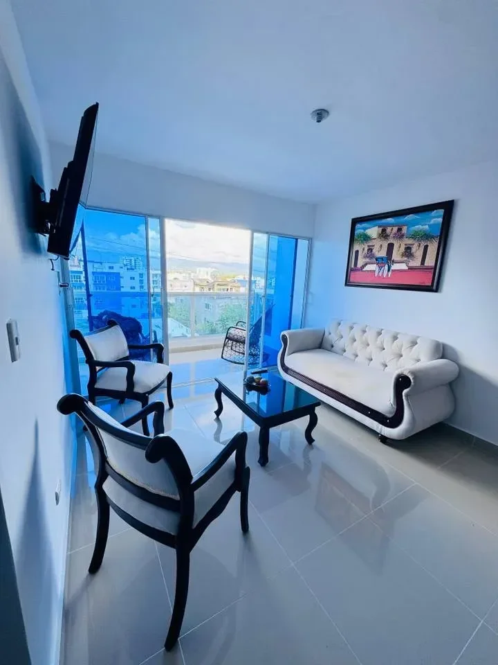 Av. Hispanoamericana: apartamento 3 hab. · 97.89 m² en venta - 5