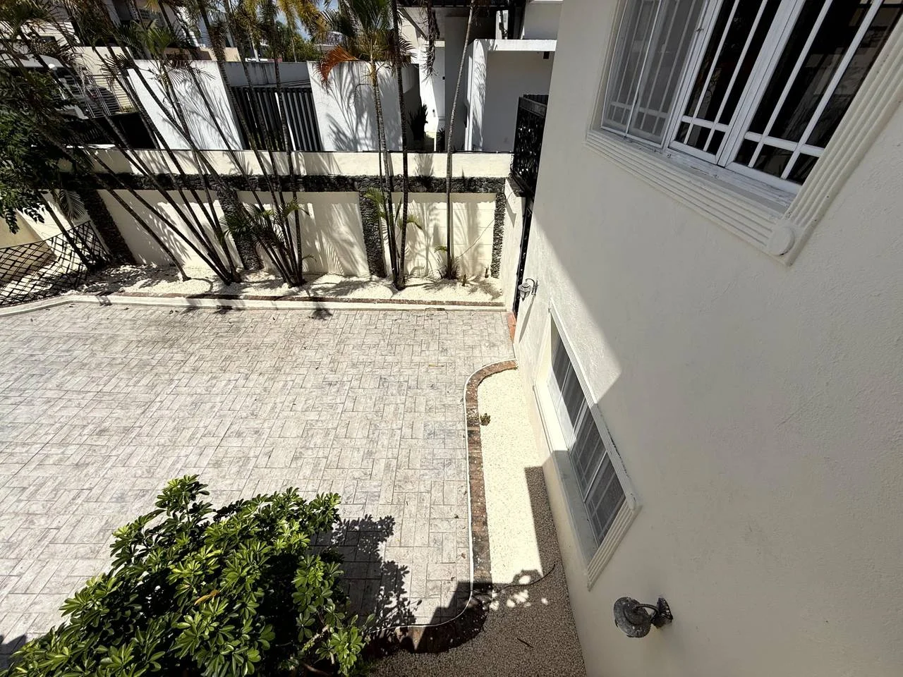 Isabel Villas: casa 4 hab. en venta - 2