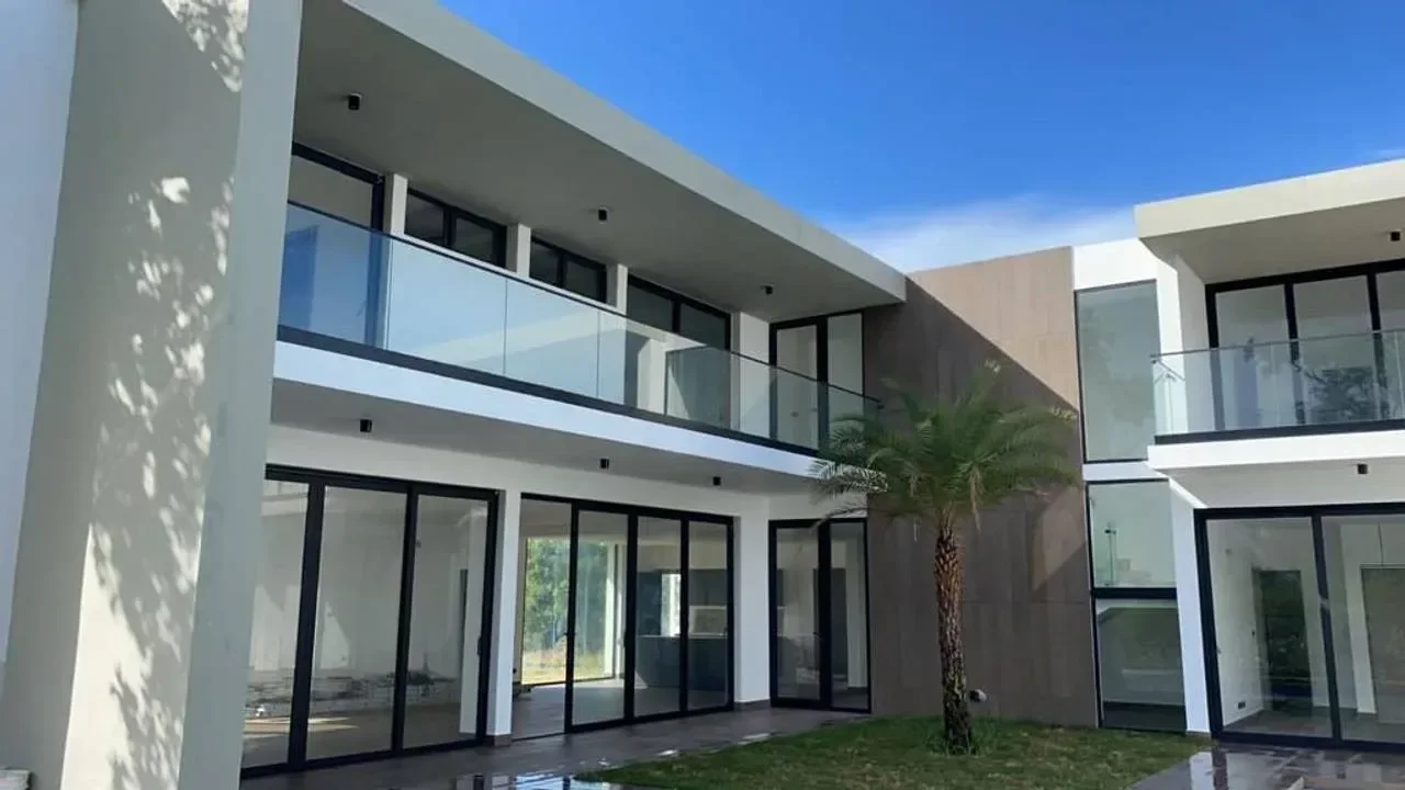 Villa de 5 habitaciones en venta en Punta Cana Resort & Club, Punta Cana - 4