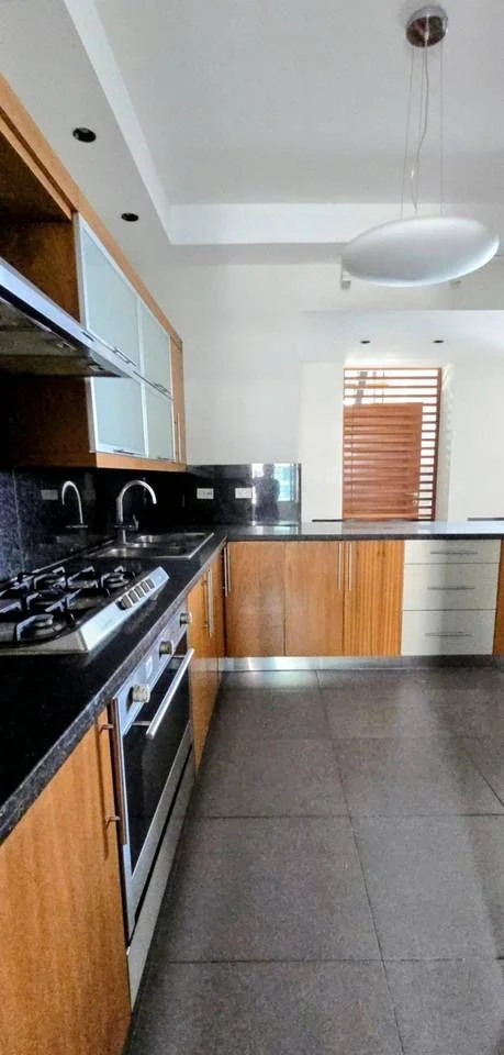 Gazcue: penthouse 3 hab. · 292 m² en venta - 2