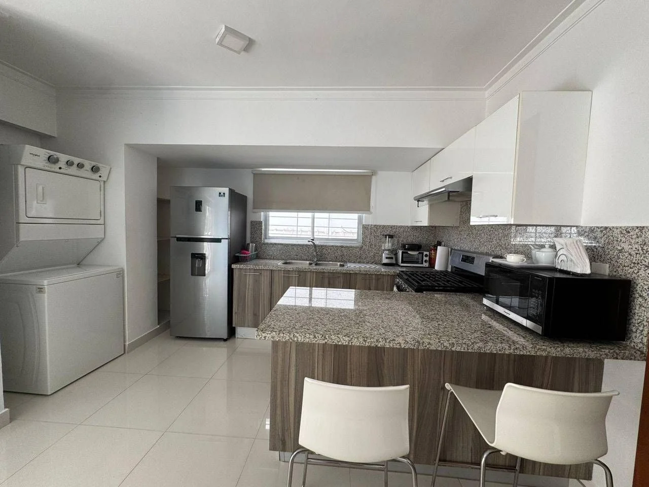Apartamento en alquiler — Bella Vista, Santo Domingo D.N. (1 hab.) - 5