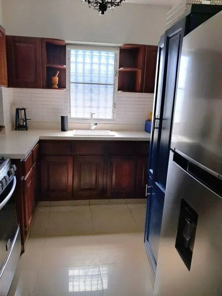 Zona Universitaria: apartamento 2 hab. · 100 m² en venta - 5