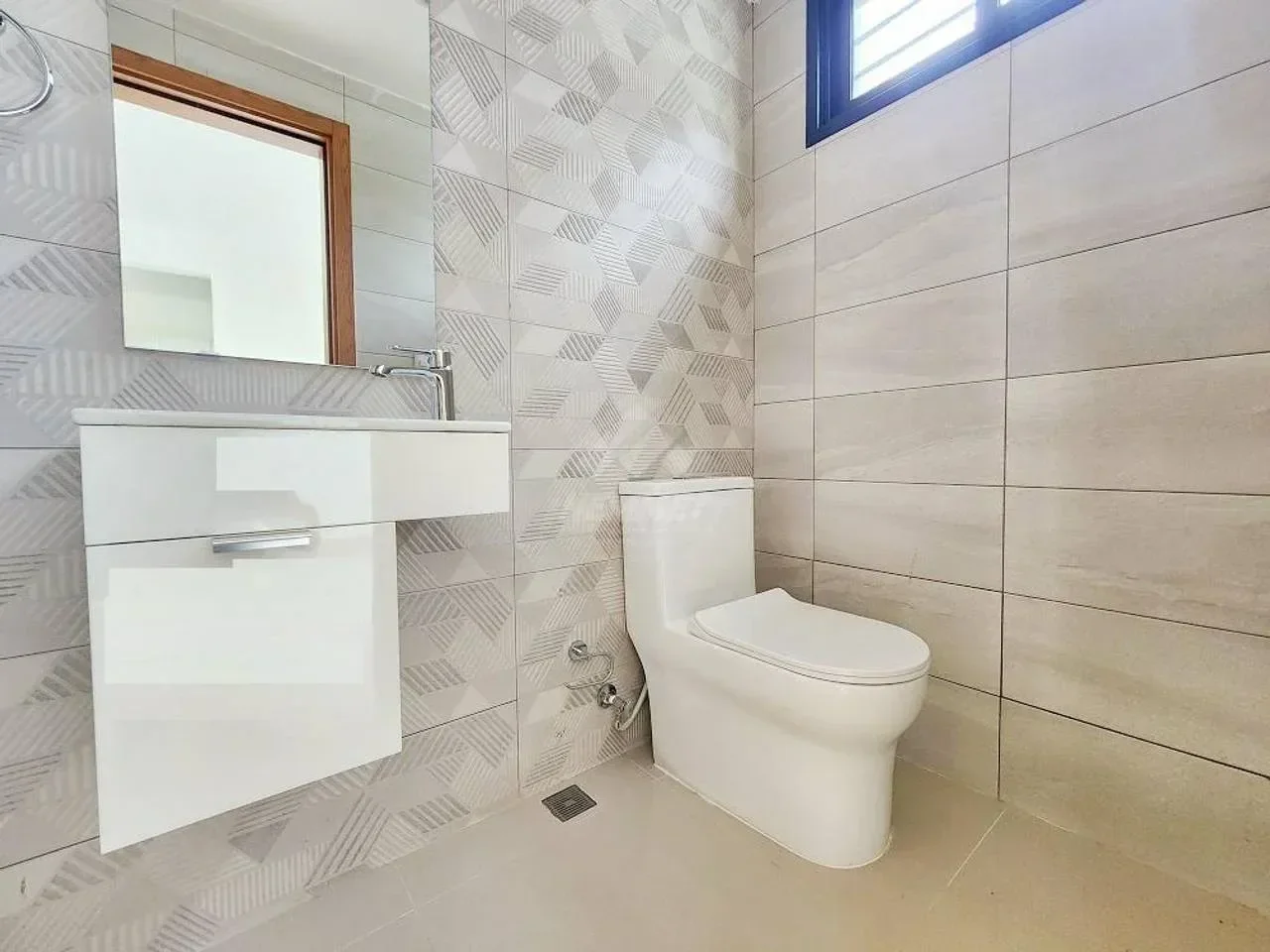 Apartamento en Los Laureles, 110 m² en venta - 2