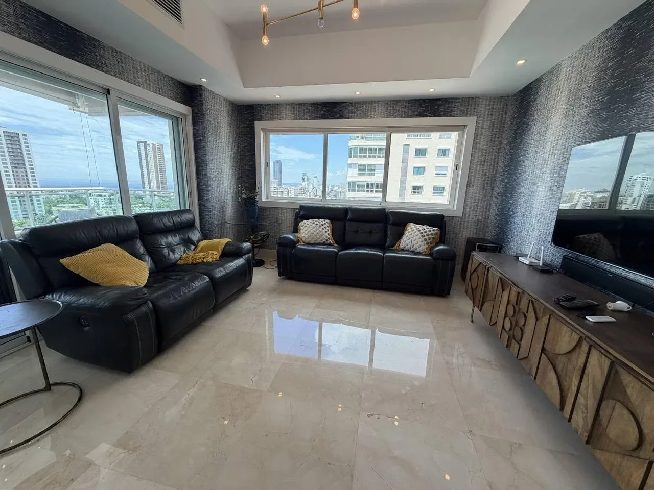 Apartamento en venta — Los Cacicazgos, Distrito Nacional (3 hab.)