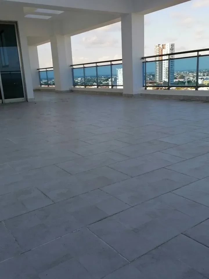 Alma Rosa I: penthouse 4 hab. · 323 m² en venta - 5