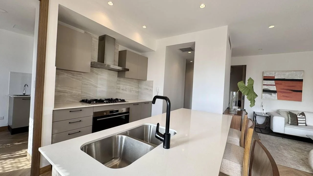 Apartamento en venta — Piantini, Santo Domingo D.N. (3 hab.) - 2