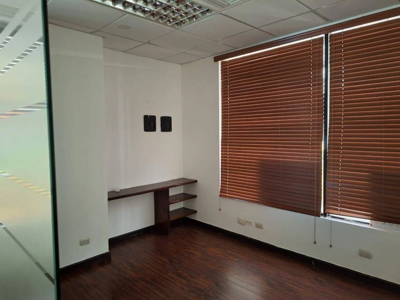 Venta: local comercial en Piantini, Santo Domingo D.N. - 2