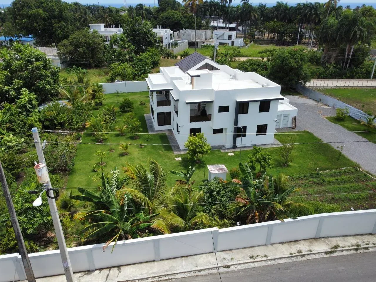 Venta: casa en El Jamo, Cabrera - 3