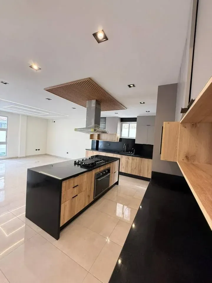 Casa de 4 habitaciones en venta en Mirador del Este, Santo Domingo Este - 4