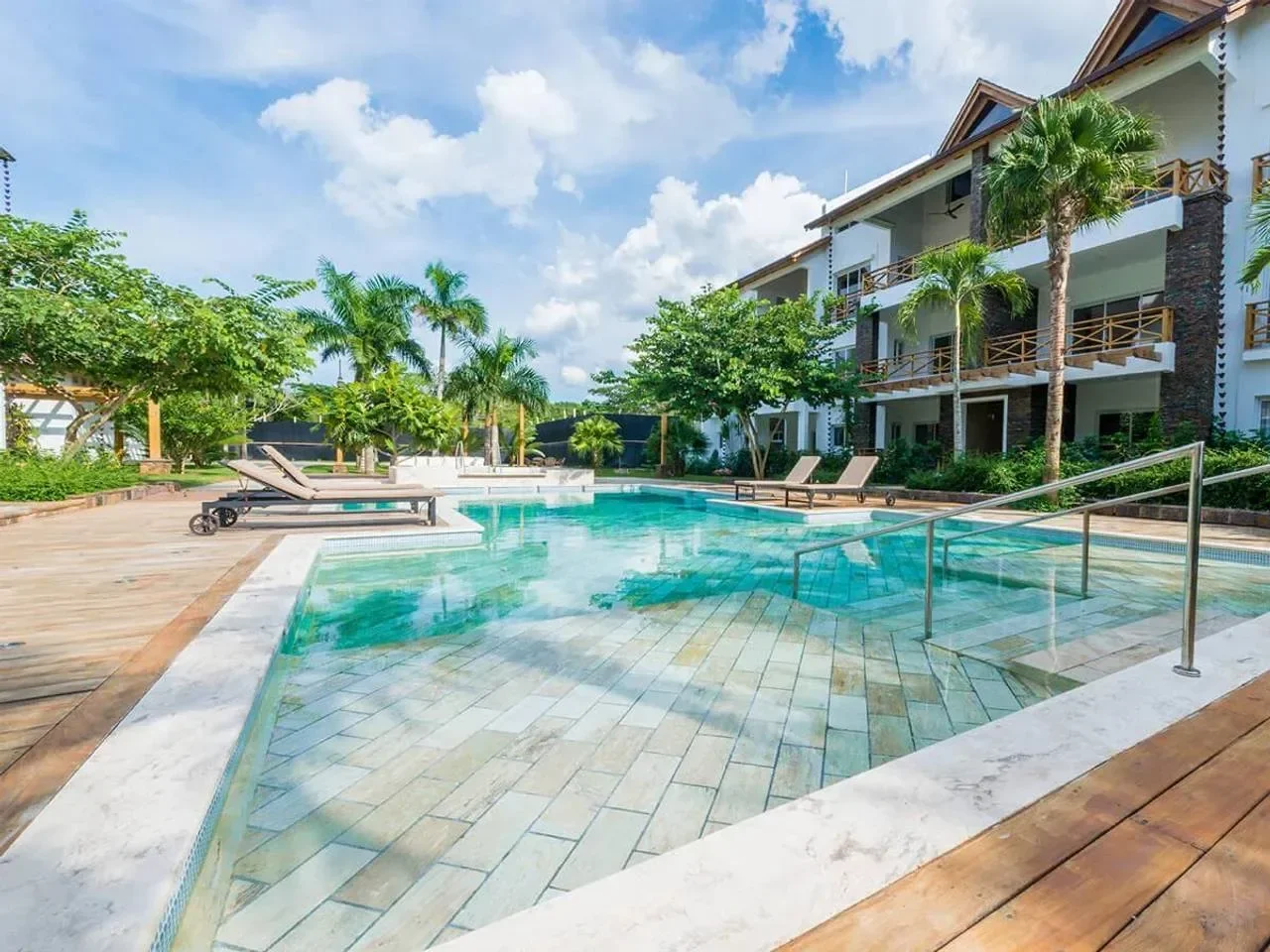 Apartamento en venta — Abra Grande, Las Terrenas (2 hab.) - 2
