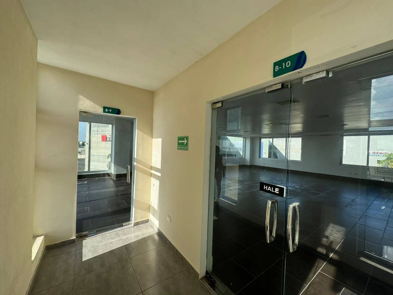 Commercial space in Boulevard Turístico del Este, 134.85 m² for rent - 2