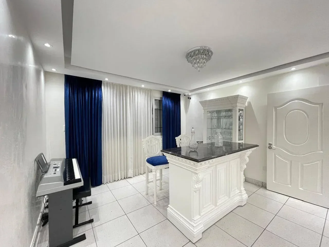 Casa en venta — Reparto Los Tres Ojo, Santo Domingo Este (5 hab.) - 3