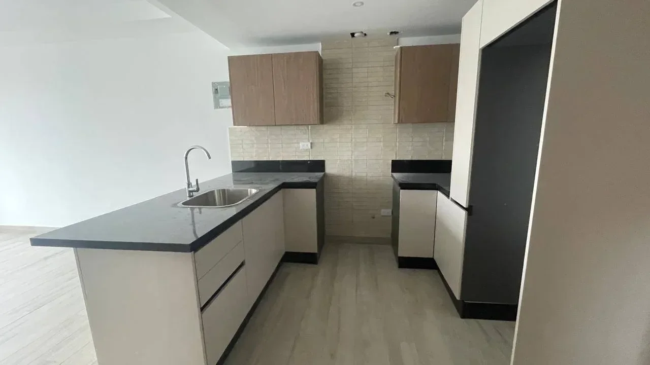 Urbanización Real: apartamento 1 hab. · 51.32 m² en alquiler - 4