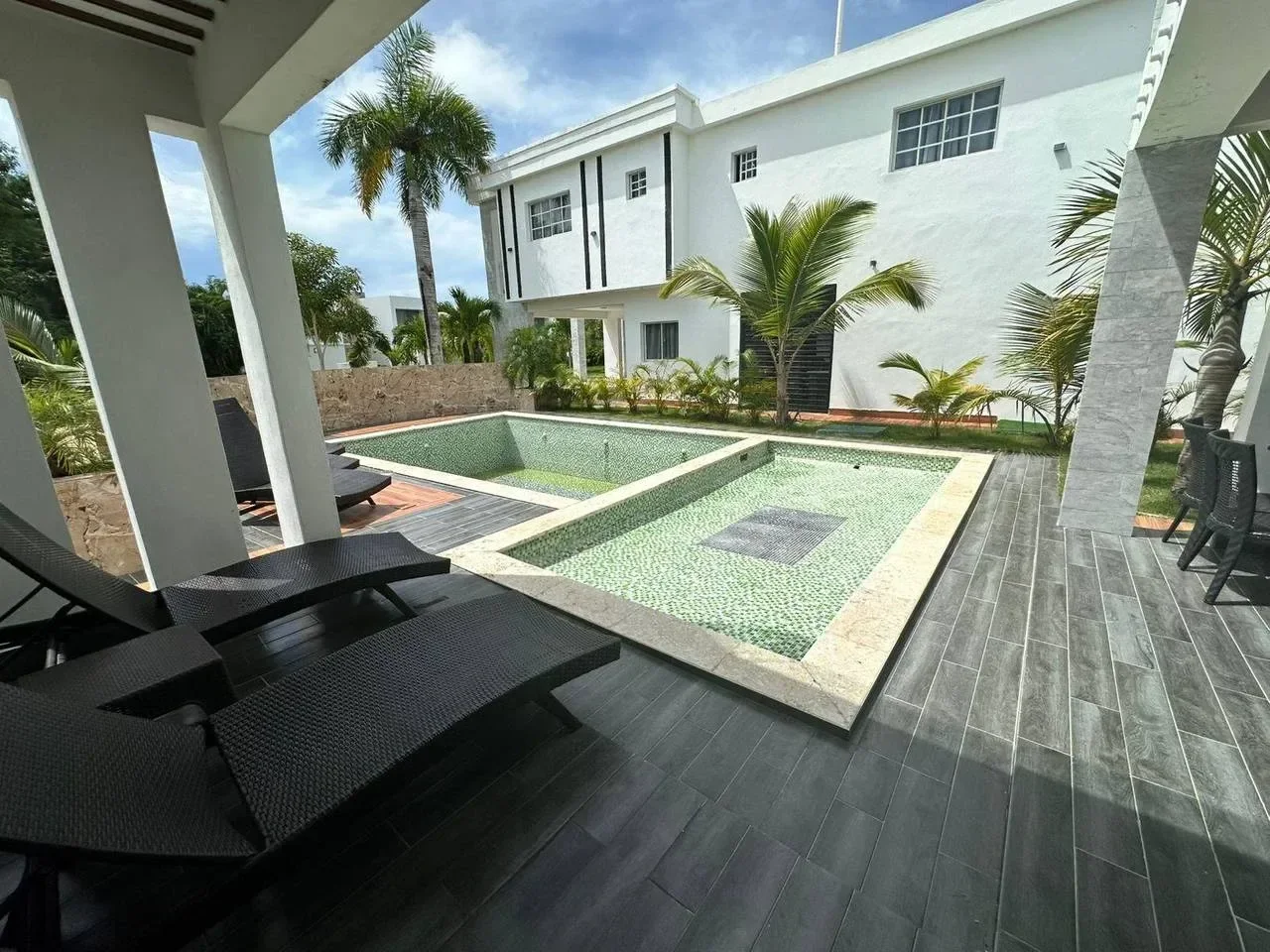 La Romana: casa 7 hab. · 580 m² en venta - 4