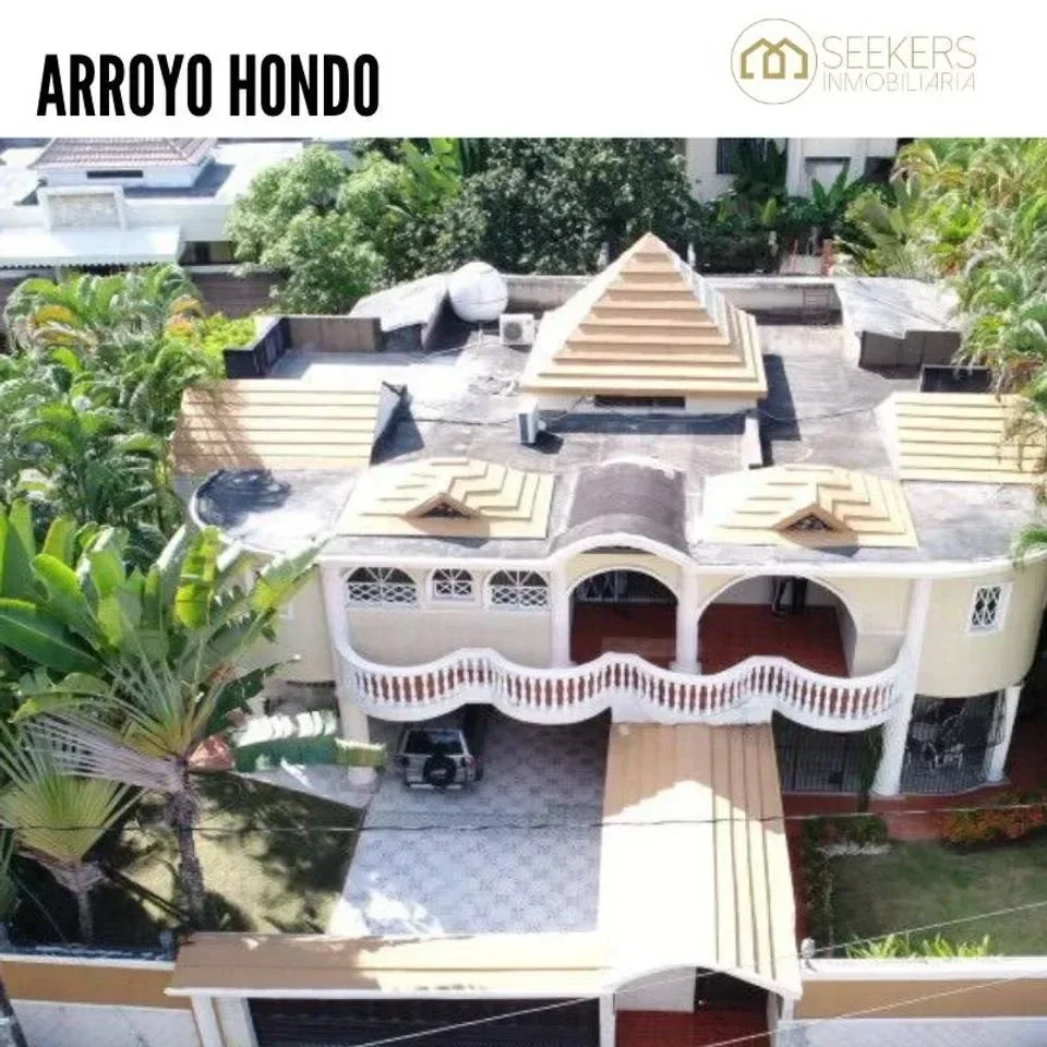 Maison à vendre — Altos de Arroyo Hondo III, Distrito Nacional (4 ch.)