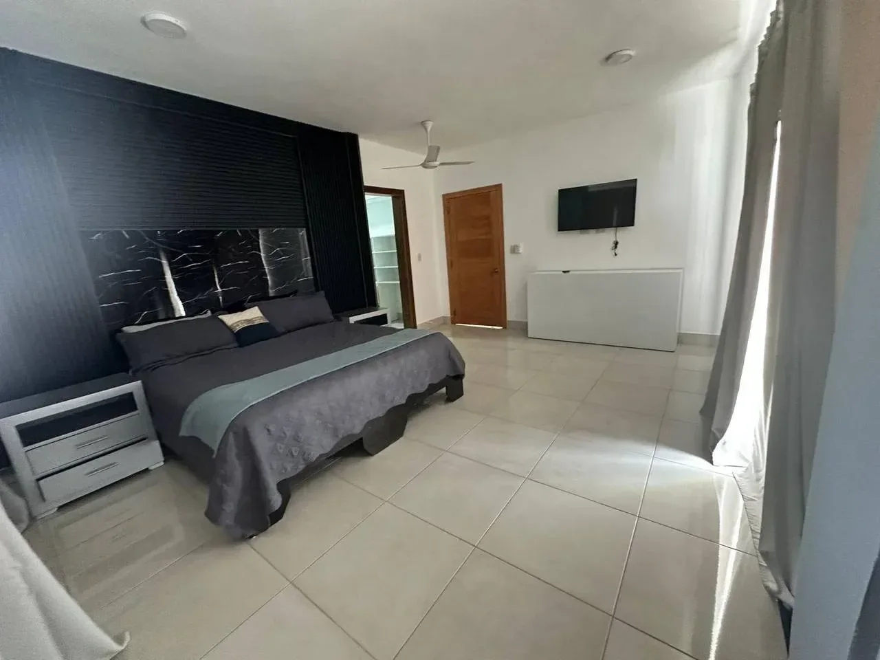 La Romana: casa 7 hab. · 580 m² en venta - 5