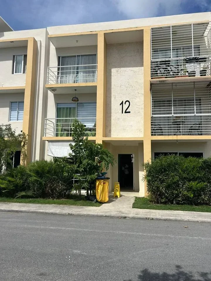 Apartamento de 3 habitaciones en venta en Verón, Veron