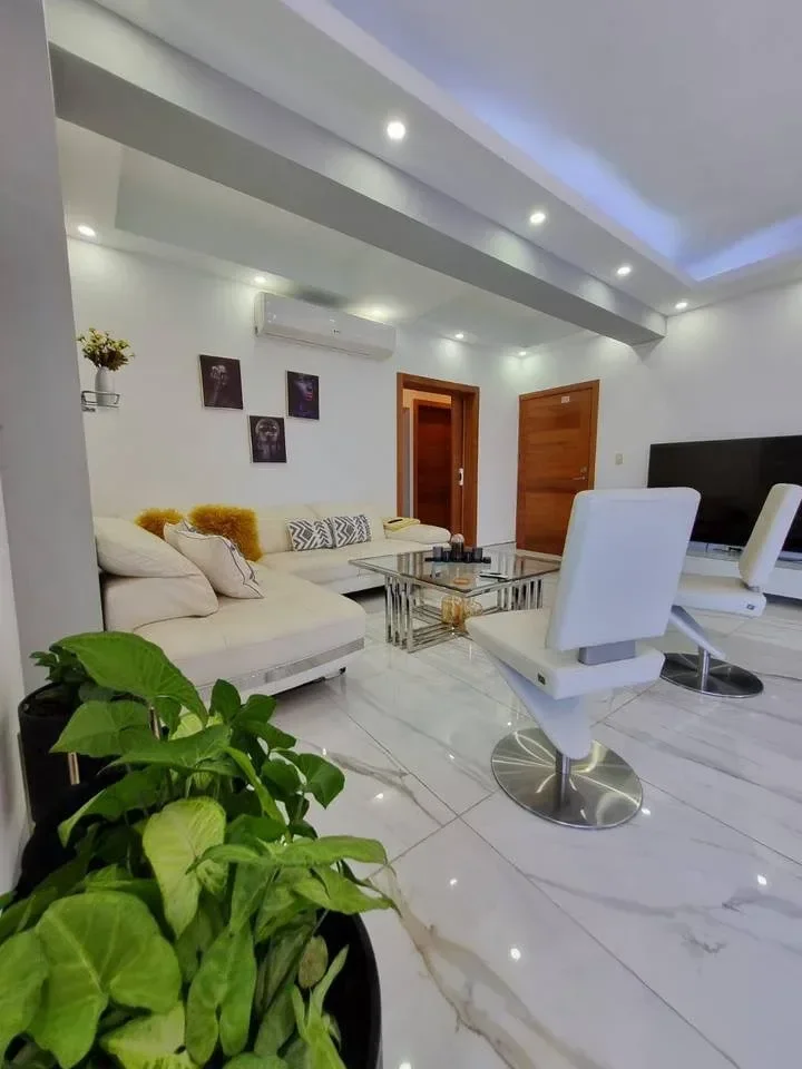 Venta: apartamento en Alma Rosa I, Santo Domingo Este - 4