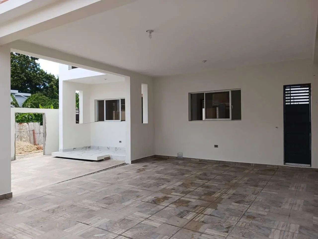 Casa en venta — Mirador Del Este, Santo Domingo Este (4 hab.) - 5