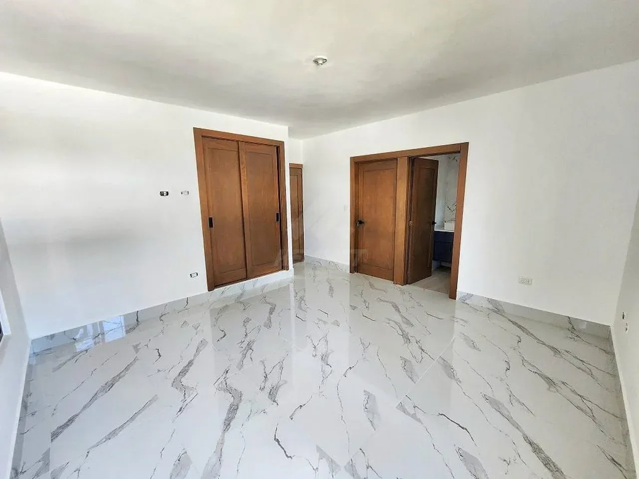Apartamento de 3 habitaciones en venta en Llanos de Gurabo, Santiago de los Caballeros - 4