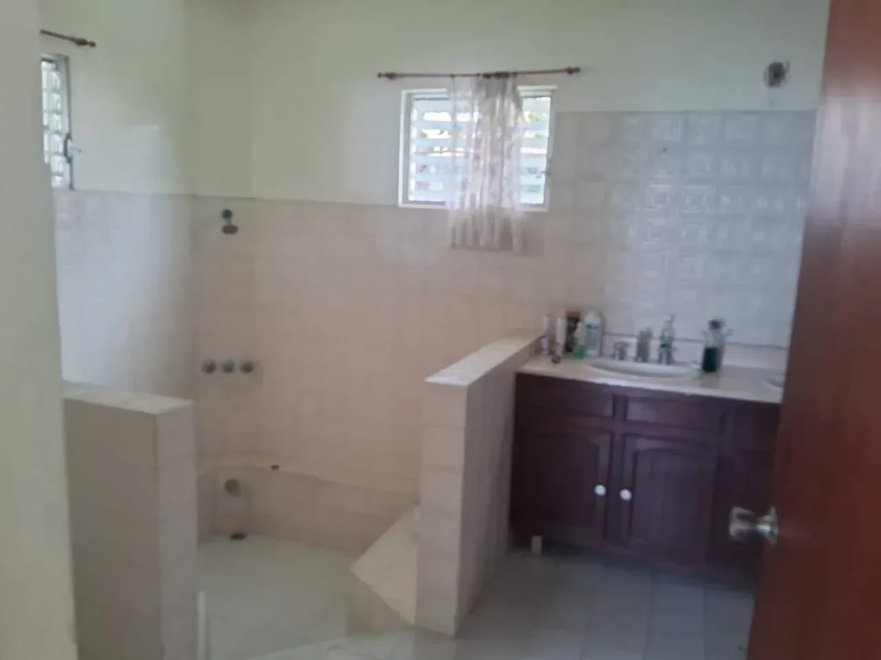 Casa de 1 habitaciones en venta en Arroyo Hondo Viejo, Distrito Nacional - 4