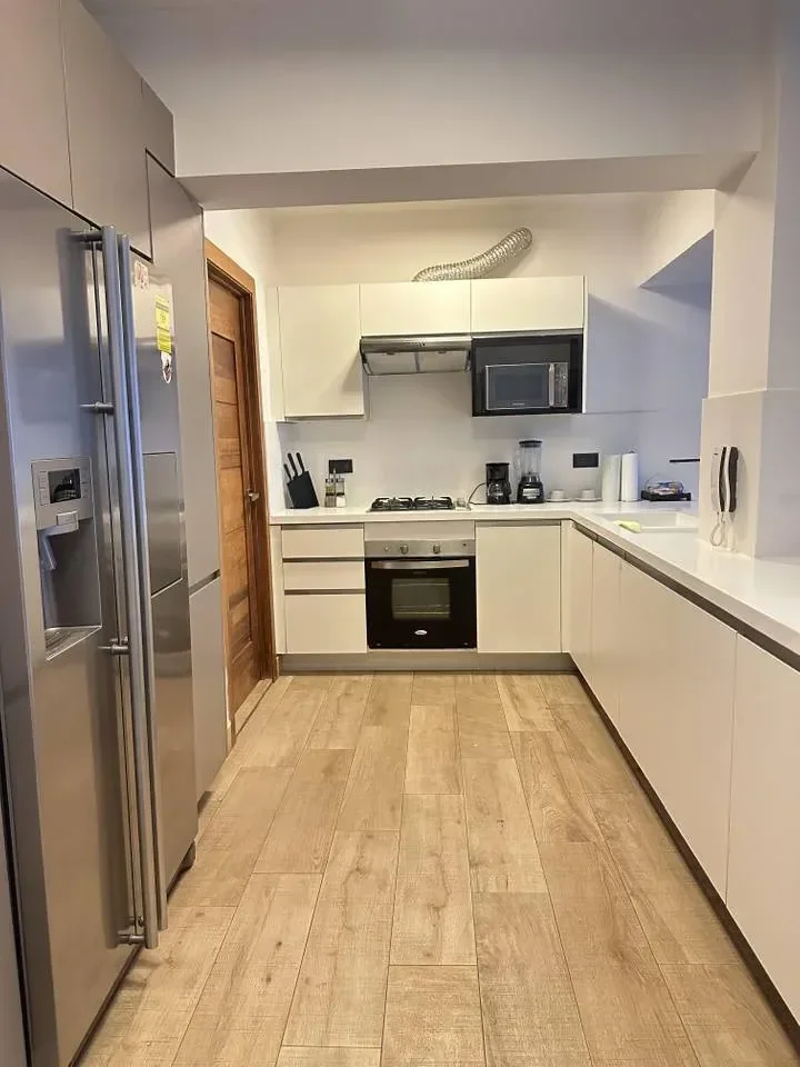 Apartamento en Piantini, 140 m² en venta - 2