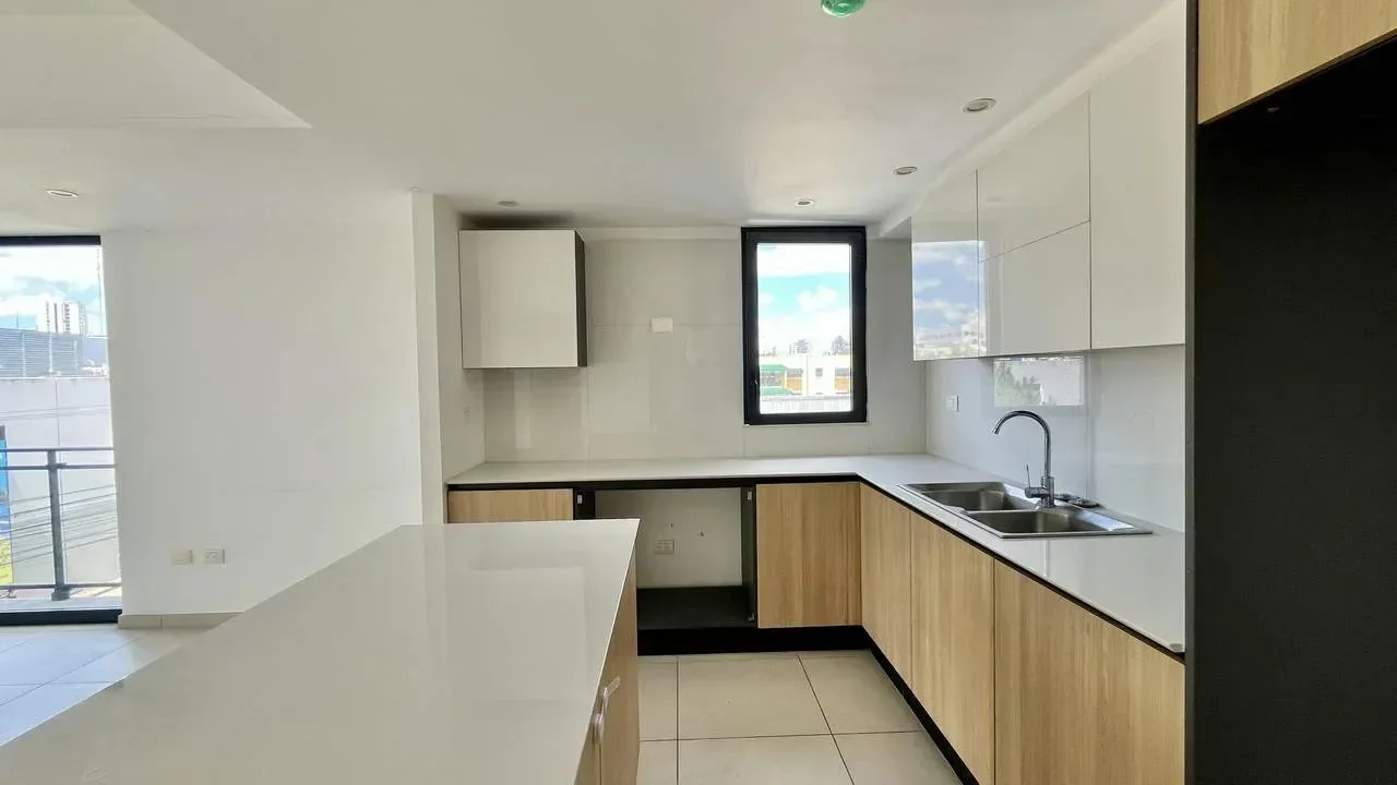Apartamento de 2 habitaciones en venta en Arroyo Hondo, Distrito Nacional - 5