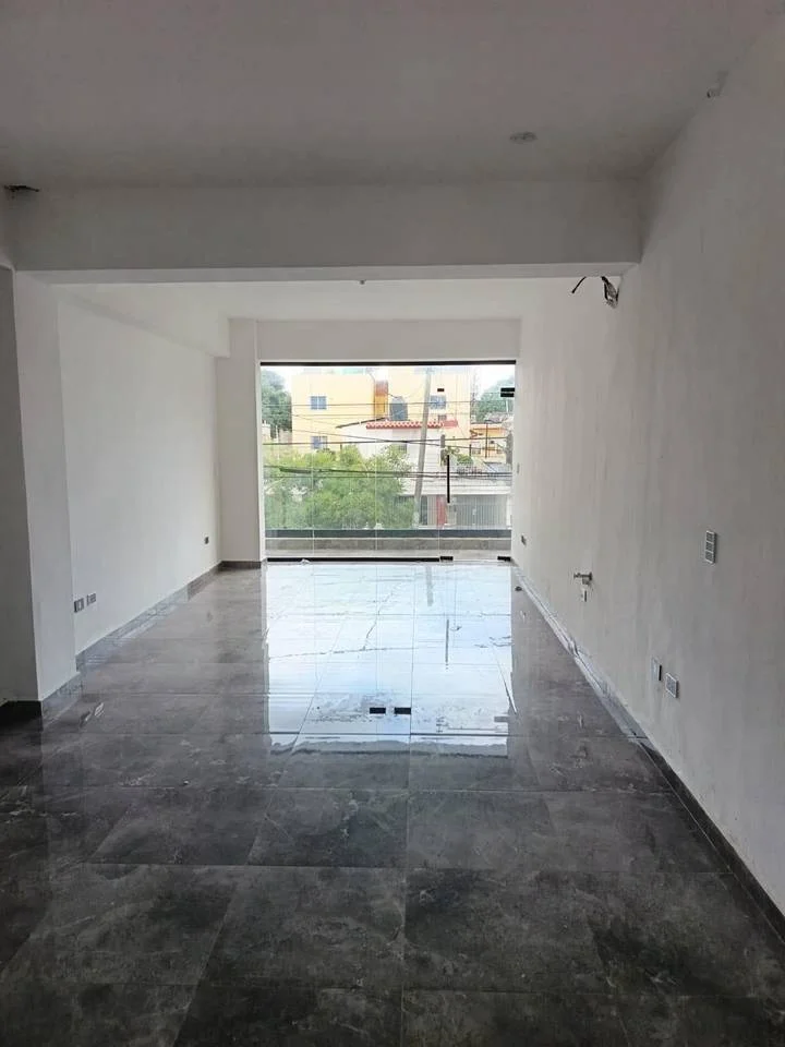 Local comercial en alquiler en Alma Rosa I, Santo Domingo Este - 3