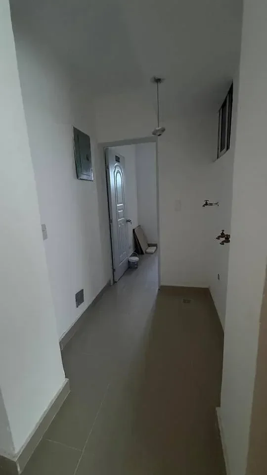 Apartamento en Reparto los Tres Ojos, 151.8 m² en venta
