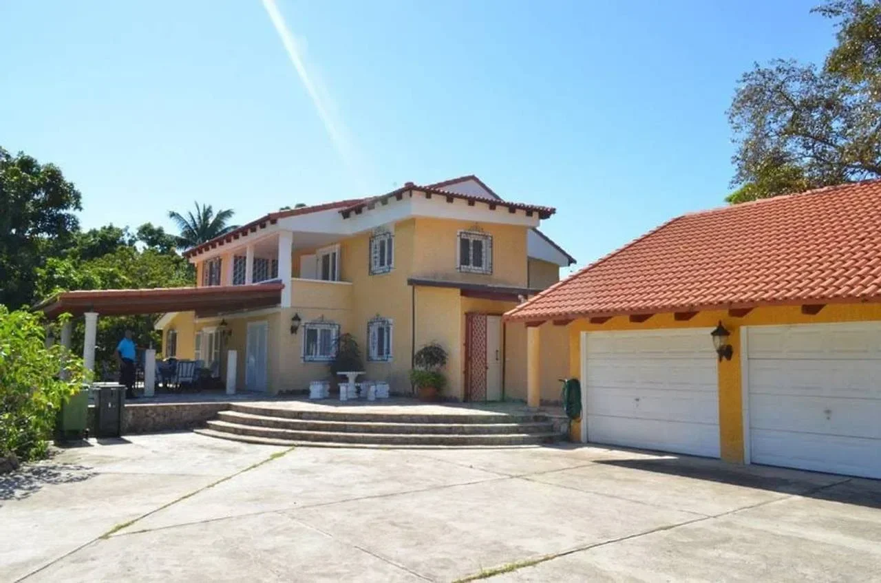 Villa with 5 bedrooms for sale in Maimón, Puerto Plata