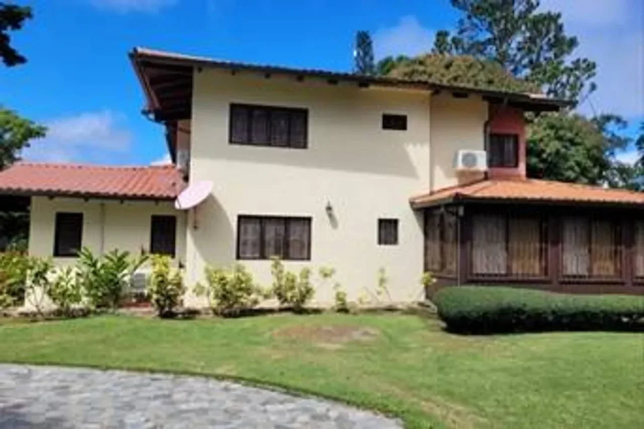 Venta: villa en Jarabacoa, Jarabacoa - 5