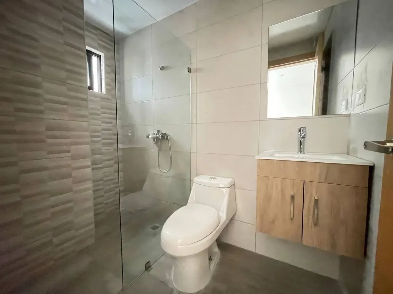 Apartamento de 2 habitaciones en venta en Los Prados, Distrito Nacional - 4