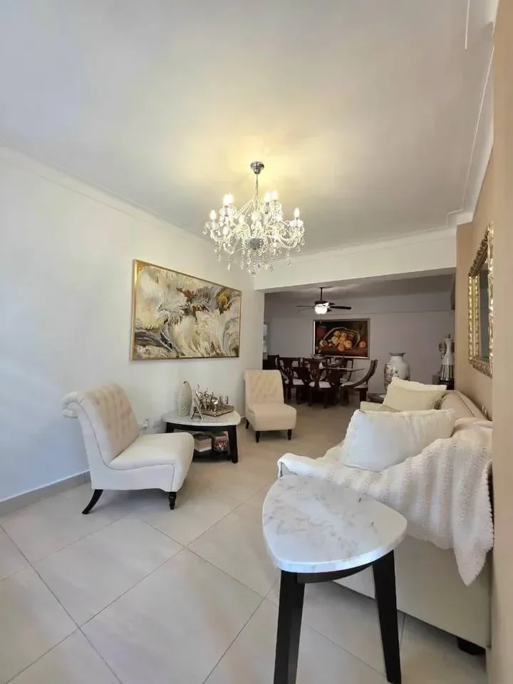 Apartamento de 2 habitaciones en venta en Los Prados, Distrito Nacional - 3